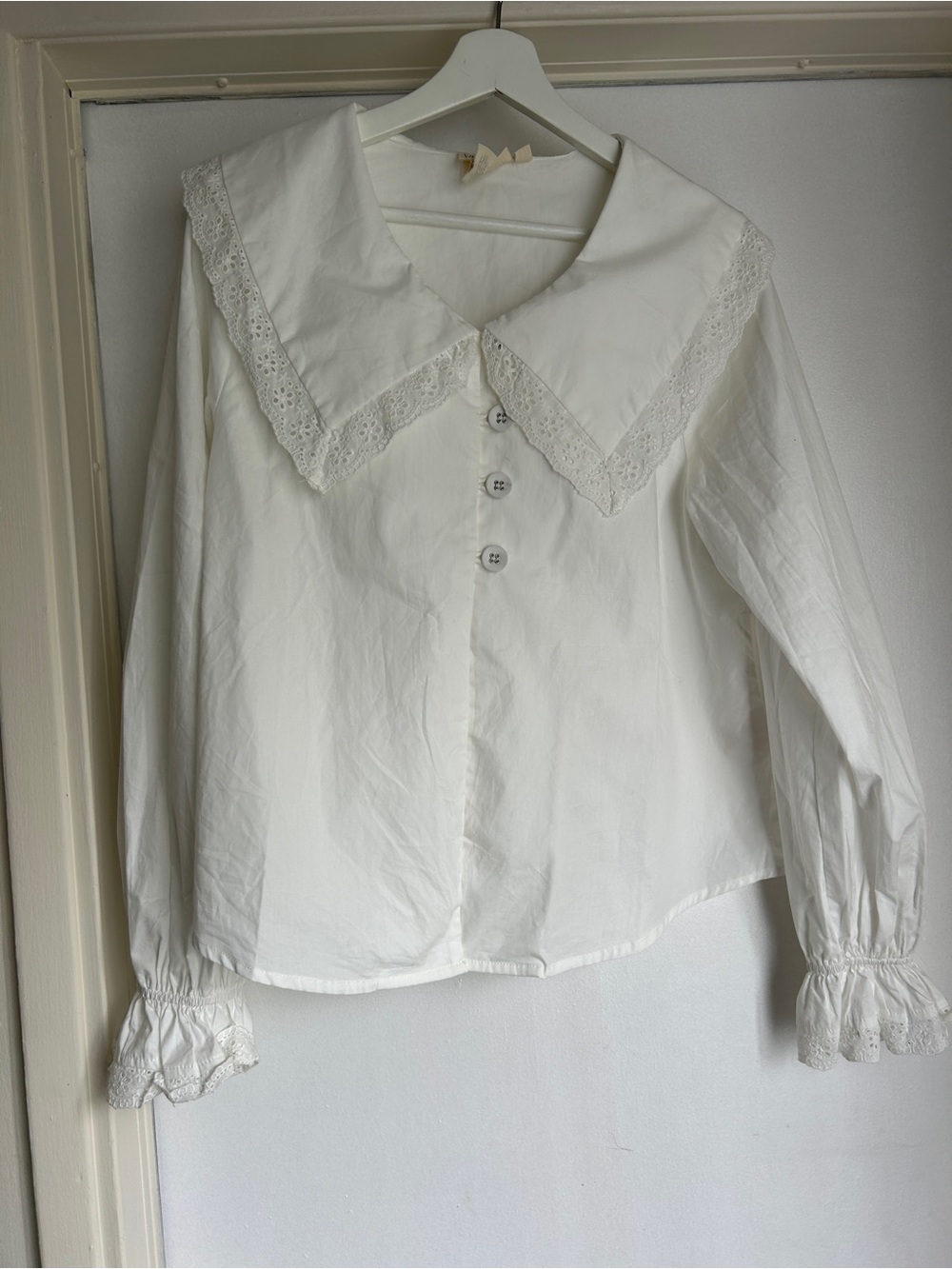 VRG GRL Mae Blouse - White Oversized Lace-Trim Collar Button Front Blouse